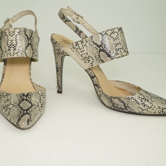 JustFab Tyley Faux Snake Skin Heels Size: US 8 - Picture 3 of 10